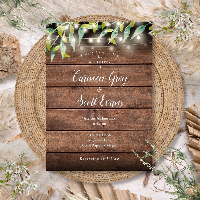 Rustikales Holz Eukalyptus String Lights Hochzeit Einladung (Rustic Wood Eucalyptus String Lights Wedding Invitation)