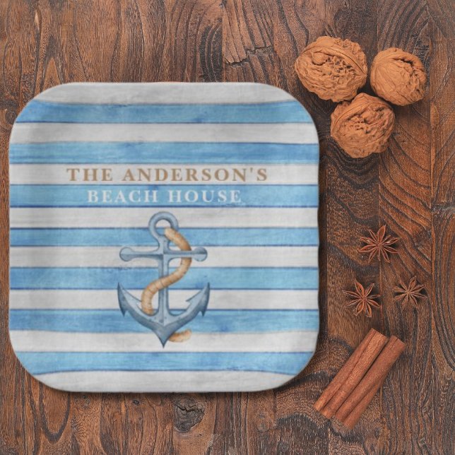 Rustikales Holz Family Beach House Schöne Streifen Pappteller (Von Creator hochgeladen)