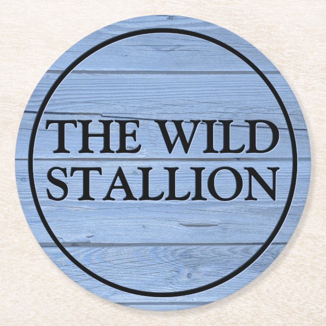 Rustikales Holz hellblaue Imitate Graviert Name Ba Runder Pappuntersetzer (Vorderseite)