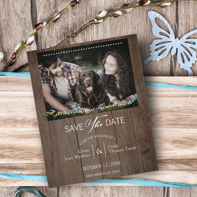 Rustikales Holz Hund Foto Whimsikale Typografie (Von Creator hochgeladen)