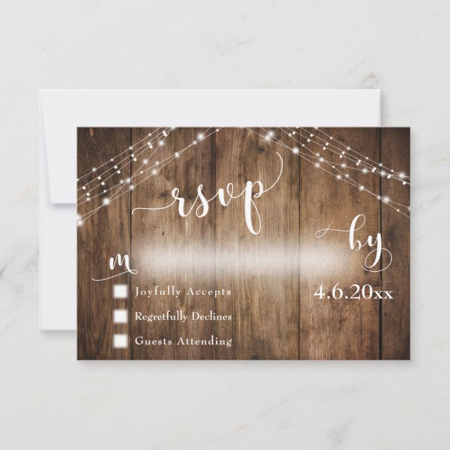 Rustikales Holz und Lichter mit Hochzeitskalligrap RSVP Karte (Vorderseite)