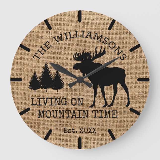 Rustikales Land Burlap Living Mountain Time Elche Große Wanduhr (Vorderseite)