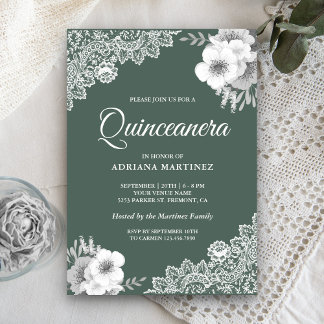 Rustikales Land Dusty Green Floral Lace Quinceaner Einladung