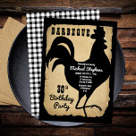 Rustikales Landhühnchen GRILLEN 30. Geburtstag Par Einladung<br><div class="desc">Rustikaler Bauernstil mit gealtertem,  gerissenem Papier und schwarz-weißem Büffel-Karo als Hintergrund für eine Silhouette "BARBEQUE" Geburtstagsparty Design von Holiday Hearts Designs (Rechte vorbehalten).</div>