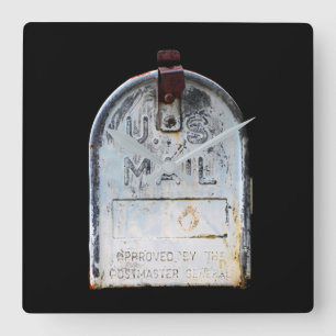 Rustikales Mailbox-Portrait Quadratische Wanduhr