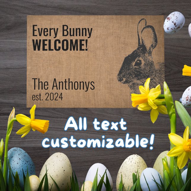 Rustikales, modernes Schwarzes Bunny Rabbit Begrüß Fußmatte (Bunny entryway mat greets guests with your custom text and name is perfect all year long!)
