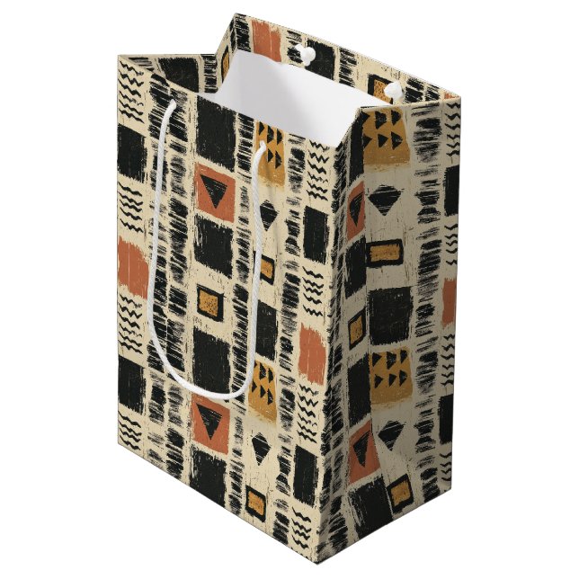 Rustikales Mudcloth-Geometrisches Muster (2) Mittlere Geschenktüte (Vorderseite Schrägansicht)