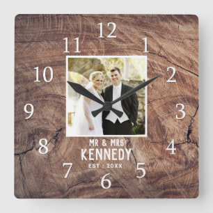 Rustikales Personalisiert Hochzeitstil Foto Wood Quadratische Wanduhr