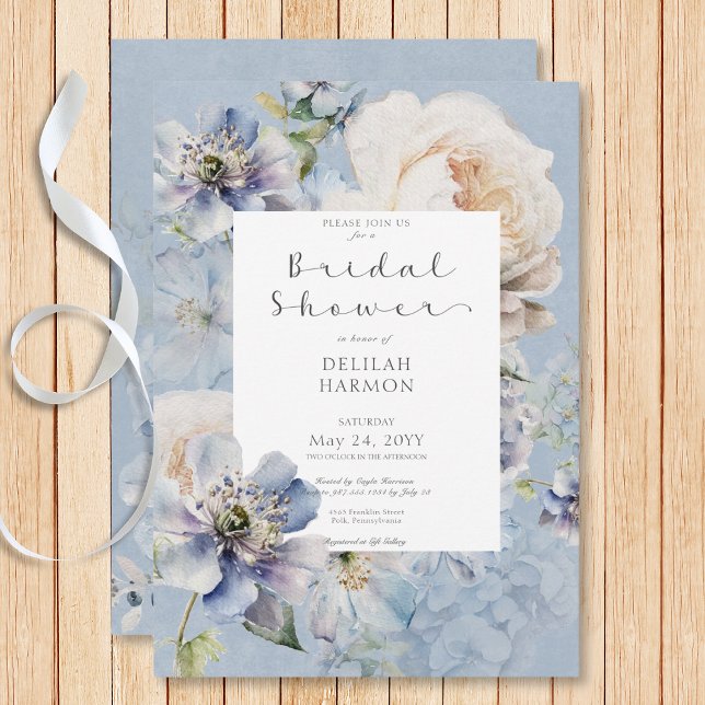 Rustikales Romantisches Blau-Weiß-Brautparty Einladung (Rustic Romantic Blue & White Floral Bridal Shower Invitation)