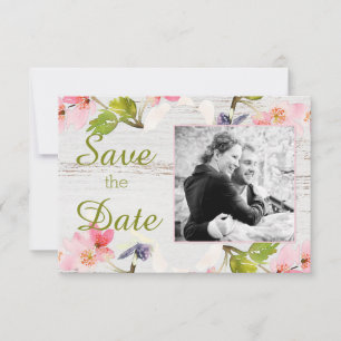 Rustikales Rosa Florals auf weißem Holz Save The Date