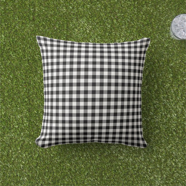 Rustikales Schwarz-weiß Gingham Prüfmuster Kissen (Golfball-Marker)