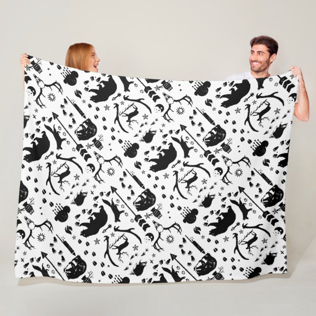 Rustikales Schwarzwurenbär Hirschfoxwaldmuster Fleecedecke (Beispiel)