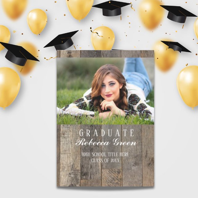 Rustikales Stallholz Western Country Graduierungsp Einladung (rustic barn wood western country graduation party invitation)