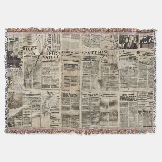 Rustikales Vintages Zeitungs-Patchwork-Collage (1) Decke (Vorderseite)