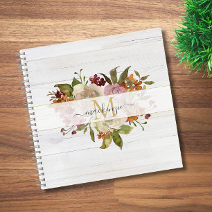 Rustikales Wasserfarben-Rosenbouquet-Monogramm Notizbuch
