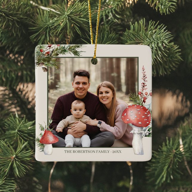 Rustikales Weihnachtswald Pilze Foto Keramikornament (Von Creator hochgeladen)