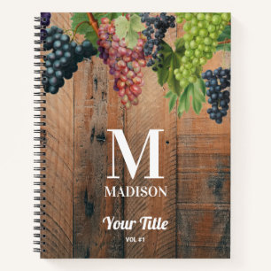 Rustikales Weingut Holz & Trauben Monogramm Notizbuch