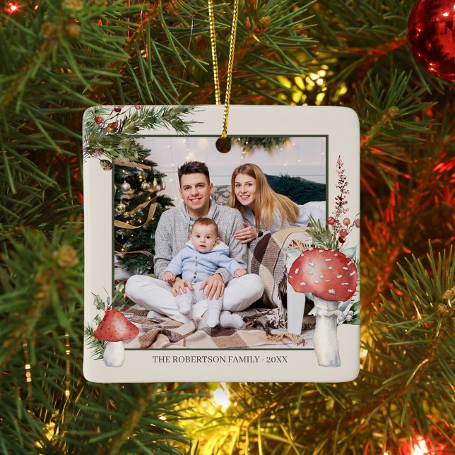 Rustikales Woodland Weihnachts Pilze Foto Keramikornament (Von Creator hochgeladen)