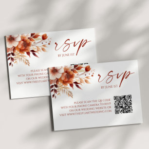 Rusty Burgundy Floral QR Code Wedding RSVP Card Karte