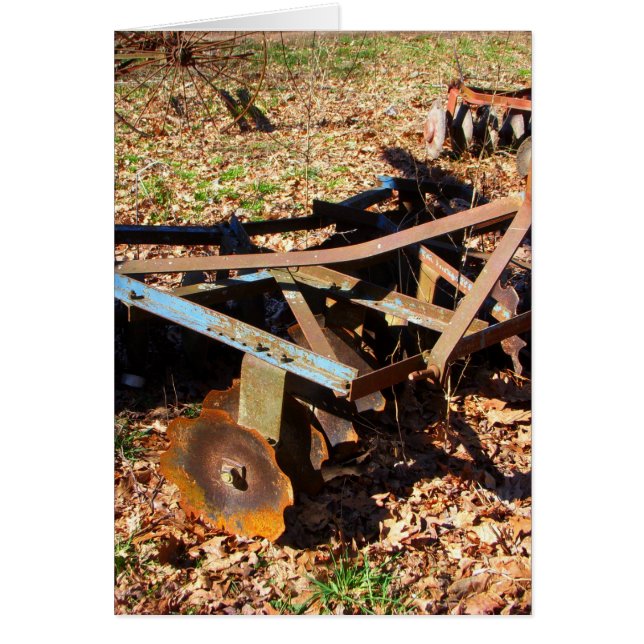 Rusty Farm Field Equipment (Vorne)