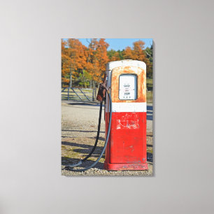 Rusty-Gaspumpe Leinwanddruck