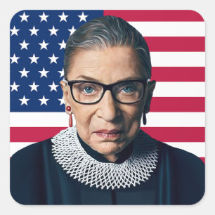 Ruth Bader Ginsburg und USA-Flagge Quadratischer Aufkleber