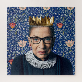Ruth Ginsburg mit Medway Tapestry Puzzle