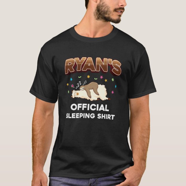Ryan Name Sleeping Sleep Personalisiert Pajama T-Shirt (Vorderseite)