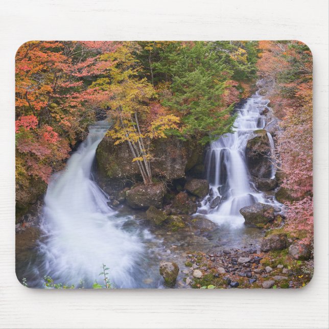 Ryuzu Waterfall in Nikko Japan Mousepad (Vorne)