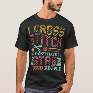 S2 Kreuzstich (42) T-Shirt
