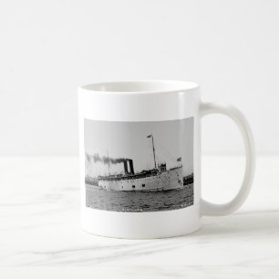 S.S. Eastland fotografiert von Pesha Postcard Co Tasse
