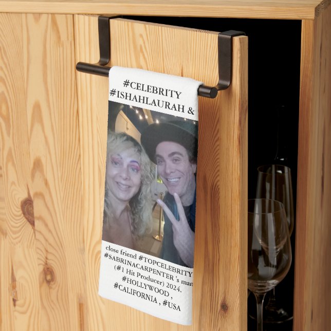 #SABRINACARPENTER #PRODUCER with #LAURAHGUILLEN Geschirrtuch (Drittel gefaltet)