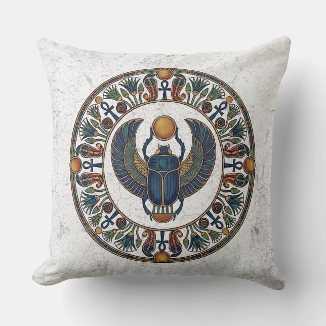 Sacred Scarab of Khepri: Symbol of Rebirth Kissen (Vorderseite)