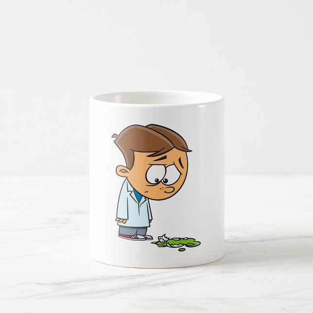 Sad Boy Scientist mit gebrochenem Experiment Kaffeetasse (Von Creator hochgeladen)