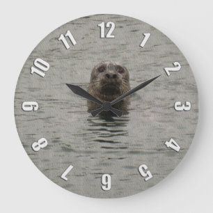 Sad Harbour Siegel in der Rain Wildlife Art Große Wanduhr