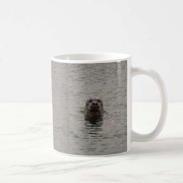 Sad Harbour Siegel in der Rain Wildlife Art Kaffeetasse (Rechts)
