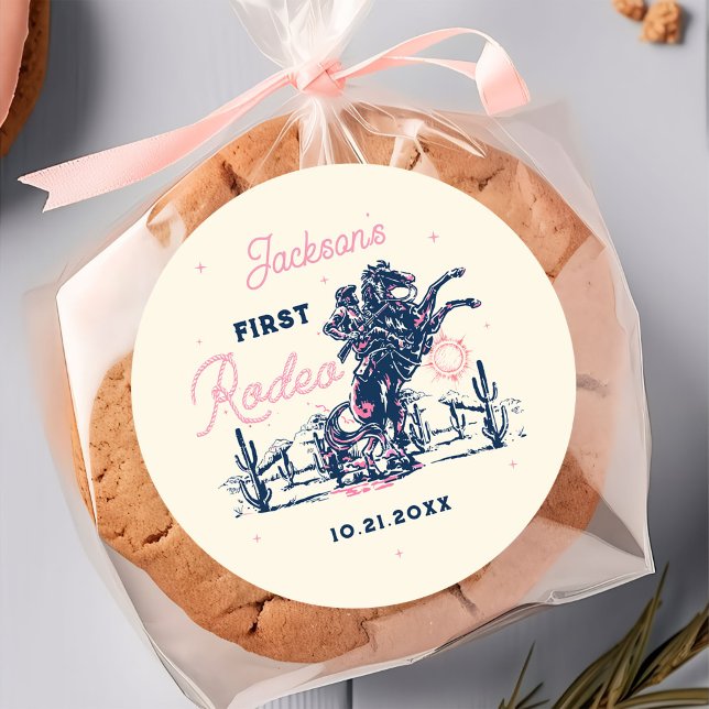 Saddle up First Rodeo Cowboy Birthday Runder Aufkleber (Von Creator hochgeladen)