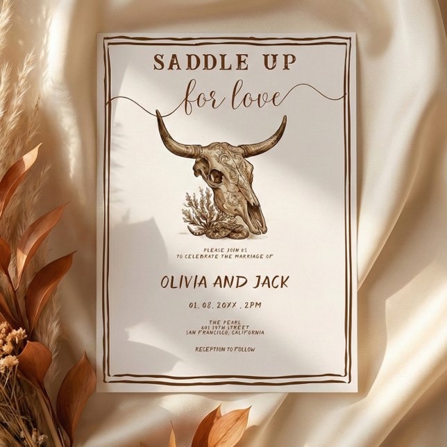 Saddle Up for Love Western Ranch Cow Skull Wedding Einladung (Von Creator hochgeladen)