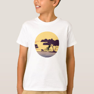 Safari Bike Ride bei Sonnenuntergang - Radfahrer u T-Shirt