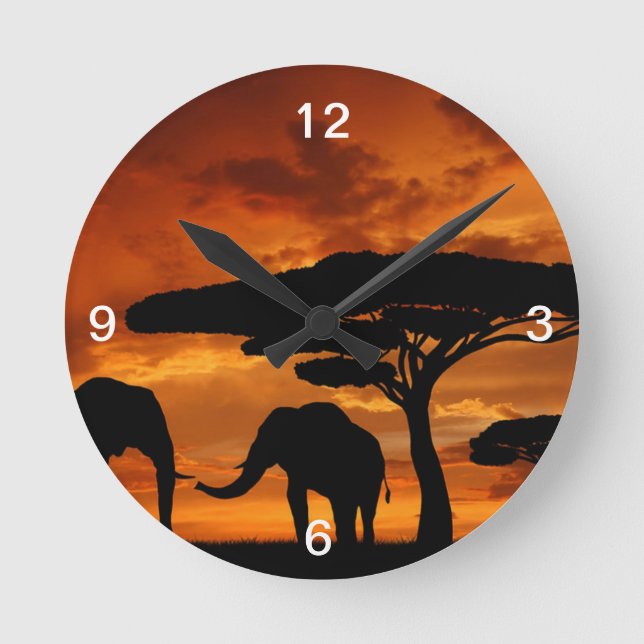 Safariafrikanische Baobabbaum-Elefant-Silhouette Runde Wanduhr (Vorderseite)