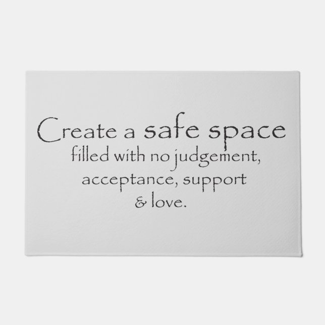 Safe Space Door Matt Fußmatte (Vorderseite)