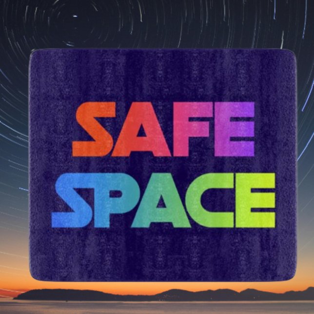 Safe Space Kitchen Prix Board Schneidebrett (Von Creator hochgeladen)