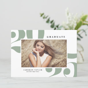 Sage Green Bold Typografy 2023 Foto Abschluss Einladung