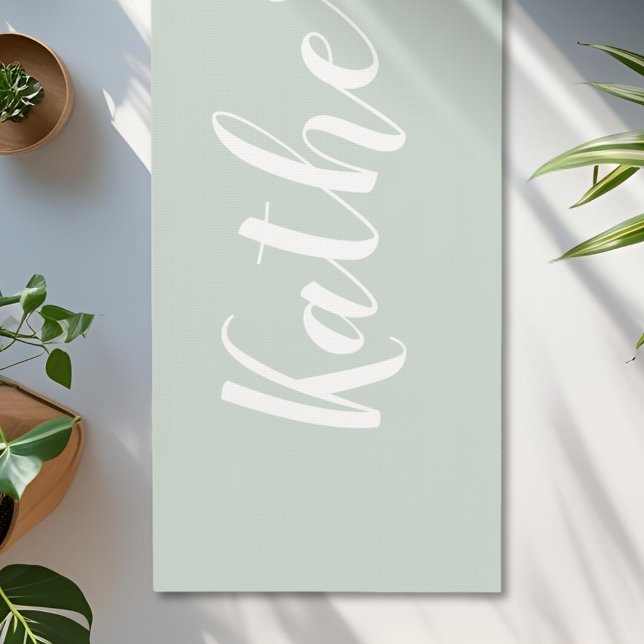 Sage Green Calligraphy Name Yoga Mat Yogamatte (Von Creator hochgeladen)