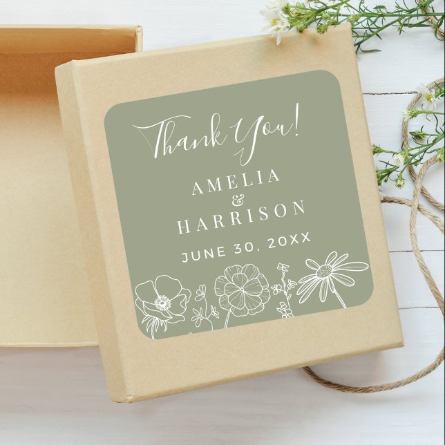 Sage Green Elegant Floral Wedding Vielen Dank Quadratischer Aufkleber (Sage Green Elegant Floral Wedding Thank You Sticker with Line Art, Couple Names, Wedding Date.)
