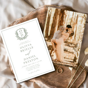 Sage Green Elegant Leafy Wappen Monogram Wedding Einladung