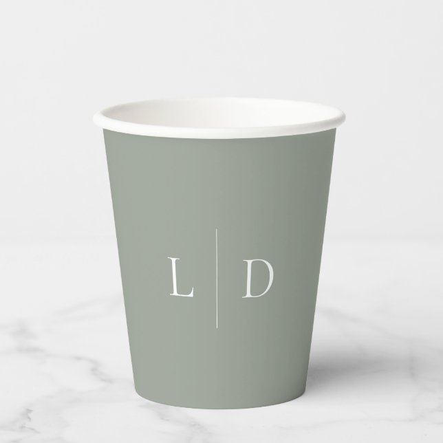 Sage Green Elegant Minimalistisch Monogram Wedding Pappbecher (Vorderseite)