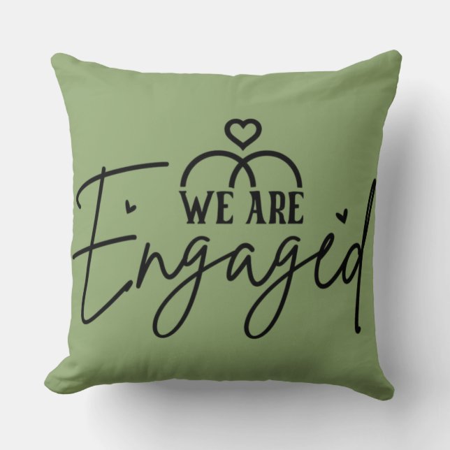 Sage Green  Engagement Announcement Decorative Kissen (Vorderseite)