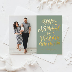 Sage Green Feliz Navidad Script Weihnachts-Foto Folien Feiertagspostkarte