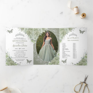 Sage Green Floral Silver Quinceañera 15 Fotos Dreifach Gefaltete Einladung